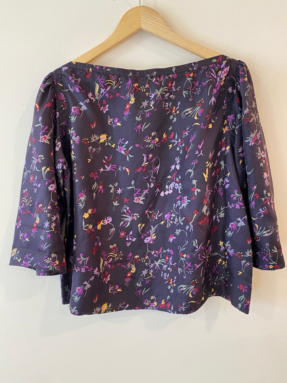 See by Chloé 100% Silk Blouse Floral Print Size 10 Bell Sleeve Bohemian Fairy
